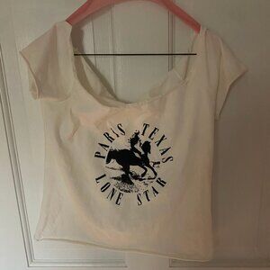 Off the shoulder crop tee